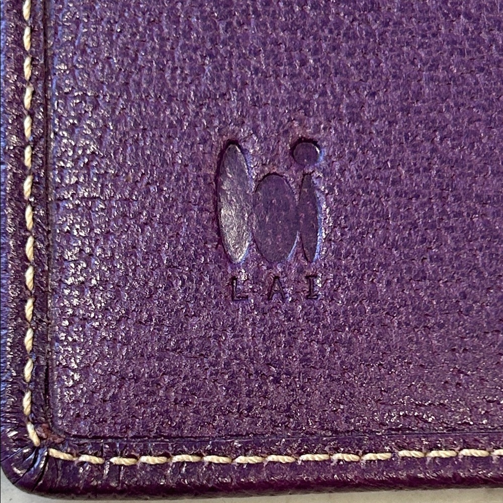 LAI Made in Italy Genuine Leather Wallet in Plum Purple - Picture 4 of 8